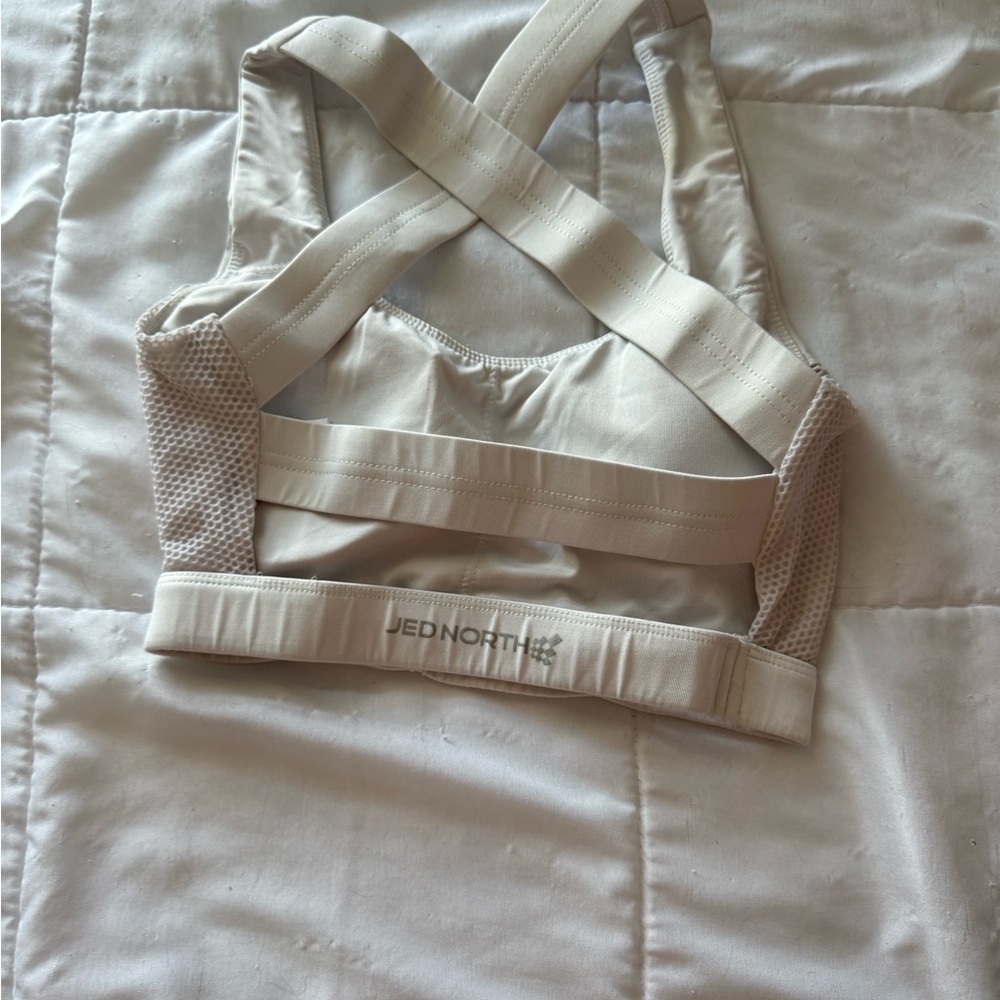 Jednorth sports bra